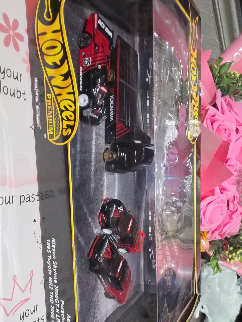 Hot Wheels Premium Car Transport 4-Car Set NWT